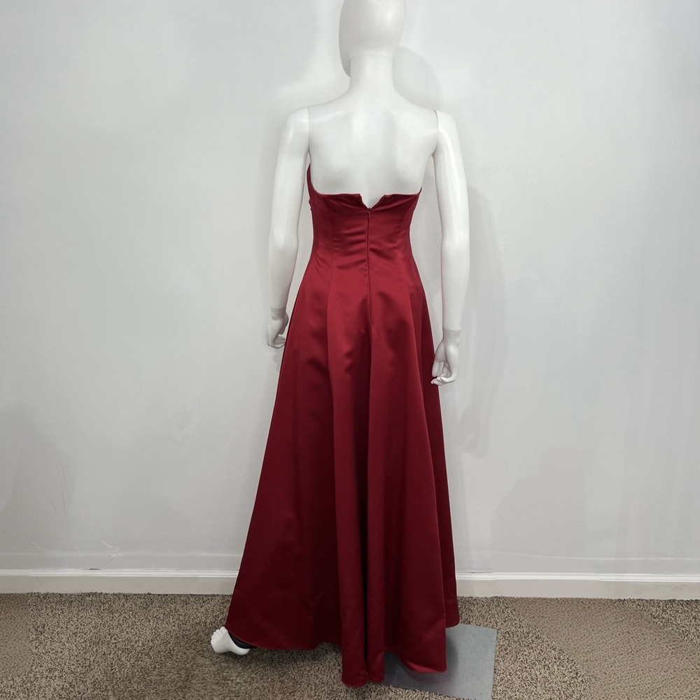 ✨❤️ NWT Michaelangelo Strapless Formal Gown – Elegant & Timeless! ❤️✨ - Picture 5 of 14